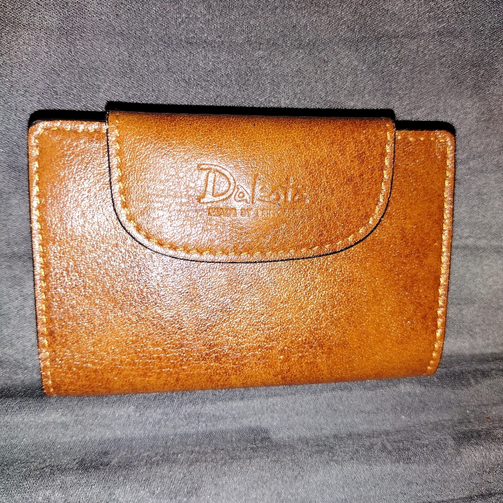 Dakota Brown Leather Coin Wallet Rare Vintage